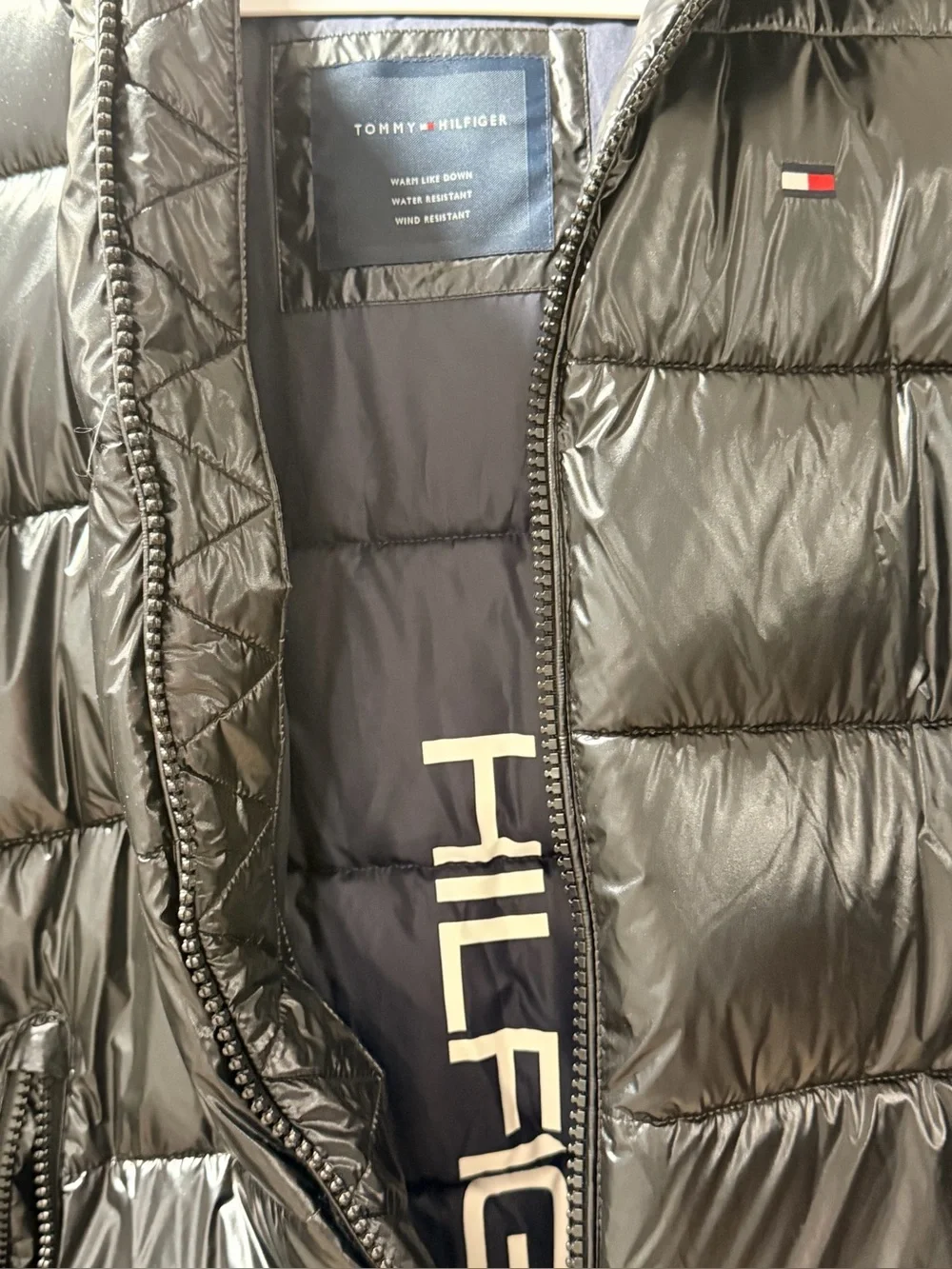 Tommy Hilfiger sleek tommy